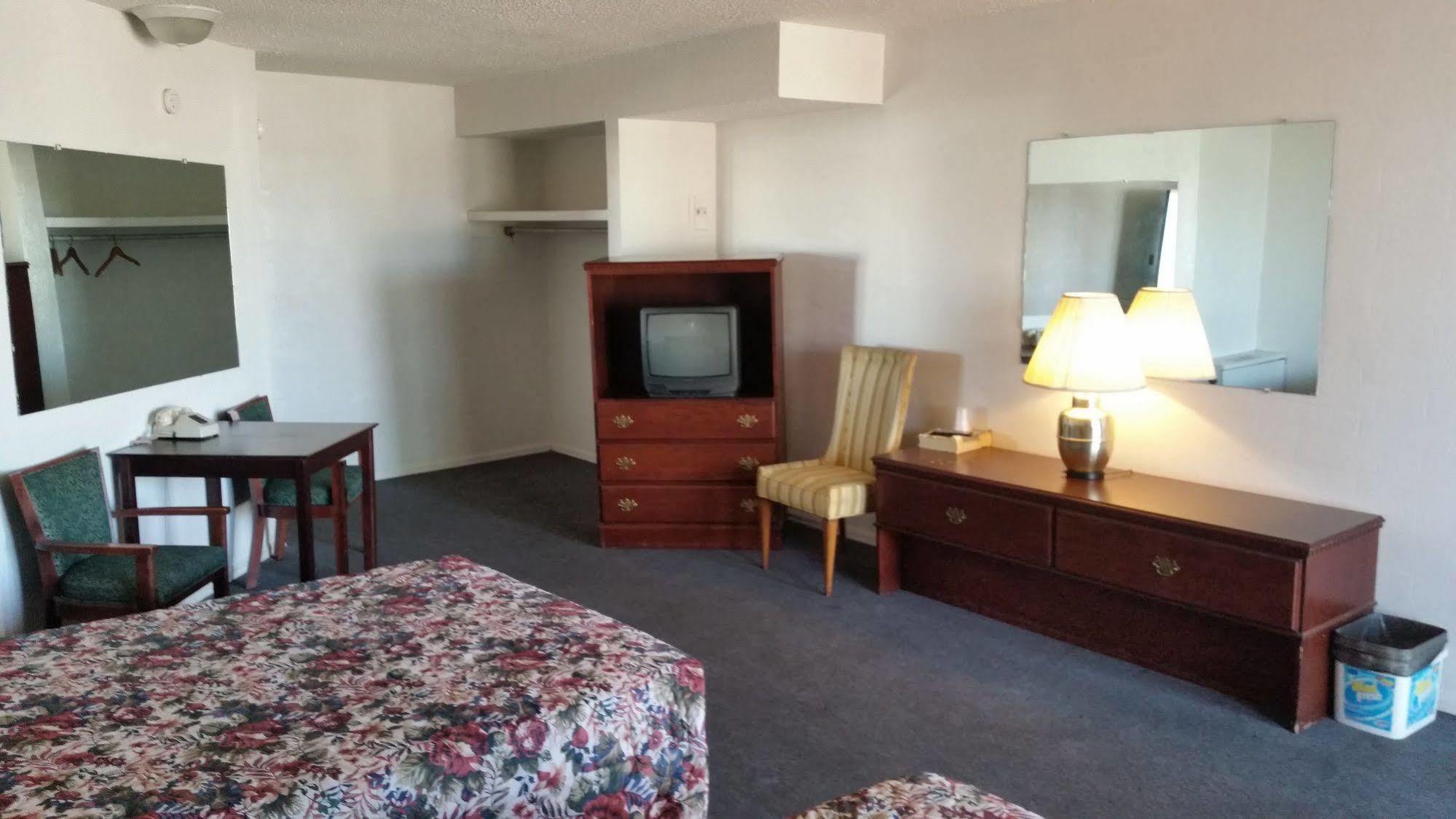 Essex House Motel Littleton Buitenkant foto