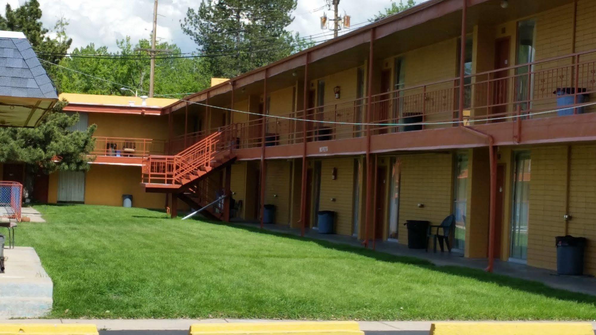 Essex House Motel Littleton Buitenkant foto